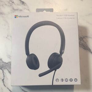 Microsoft Black USB Headset